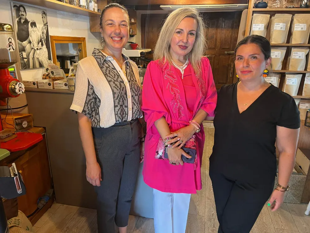 Nuray Sırmalı Hanımefendi’den Kadın Esnafa Destek Ziyareti