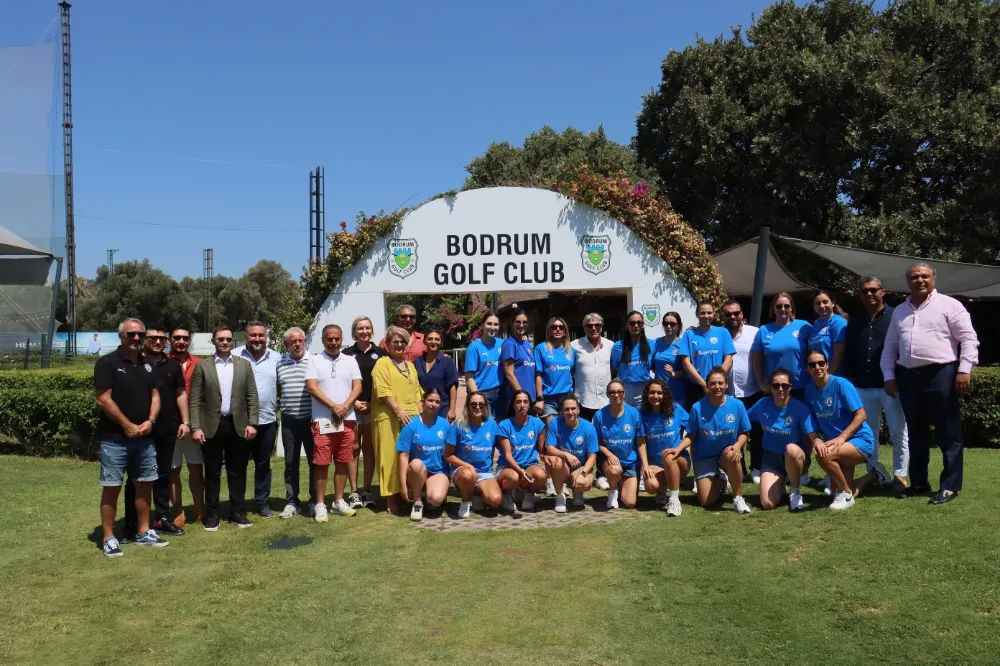 Armada PraxisYalıkavakspor’un yeni yönetimi ilk kez basınla buluştu