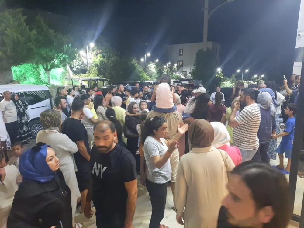 Bodrum’da turistler isyan etti:  Turistler resepsiyonu bastı