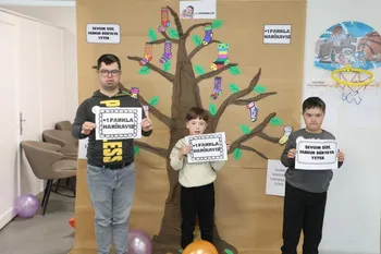 Farklılıklar Renge Dönüştü